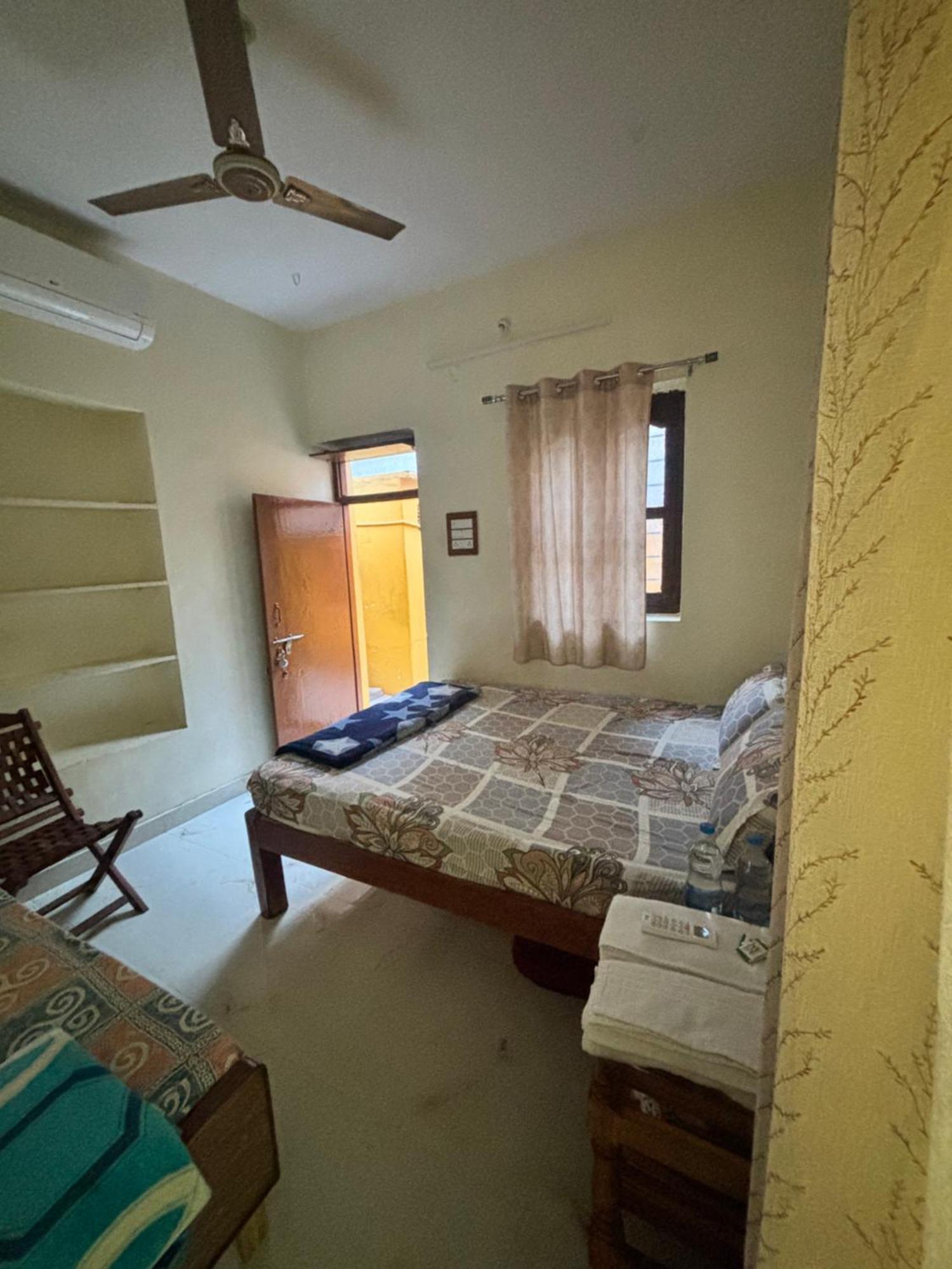 Mahesh Guest House Hampi Exterior foto